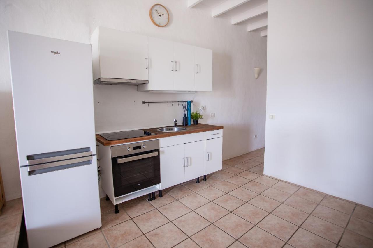 Zarah'S Place “ Ocean” Apartment Sardina Ngoại thất bức ảnh